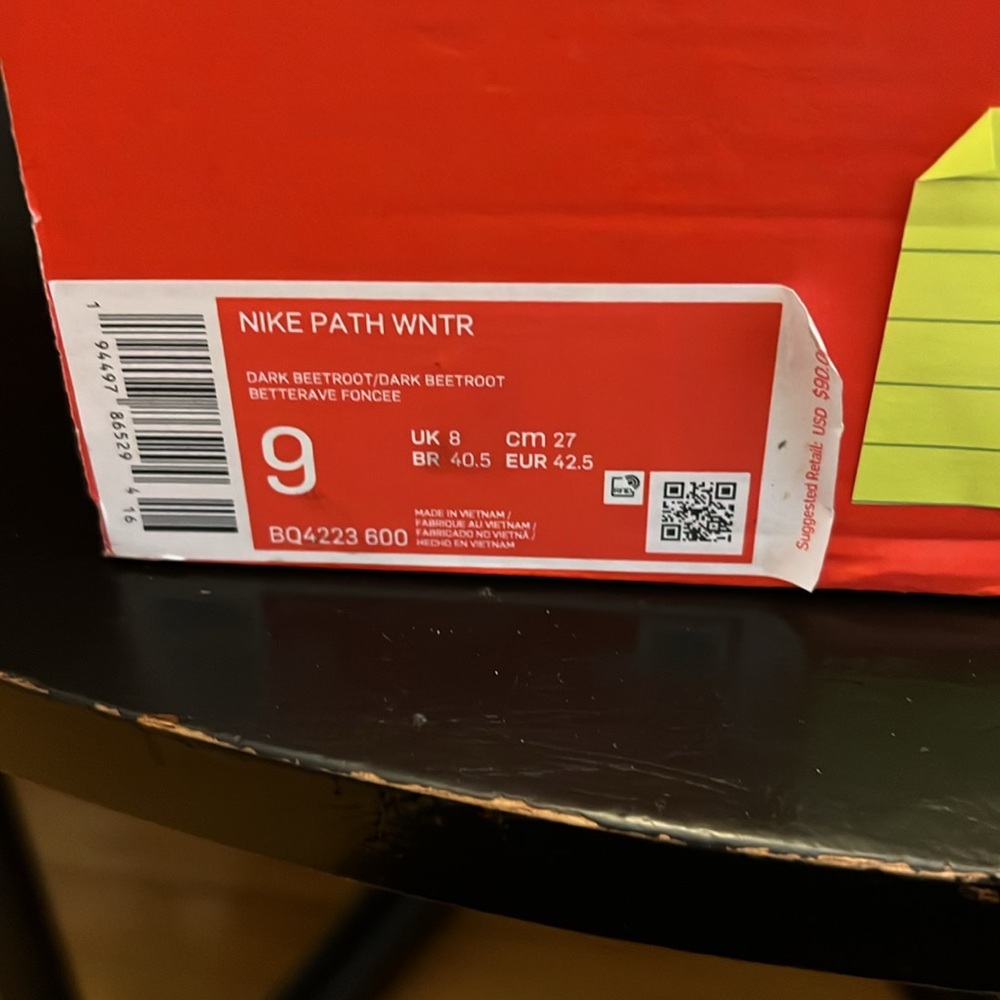 Nike Path WNTR Men’s 9 laced winter boot.  Mint condition/ worn once. - Picture 7 of 9